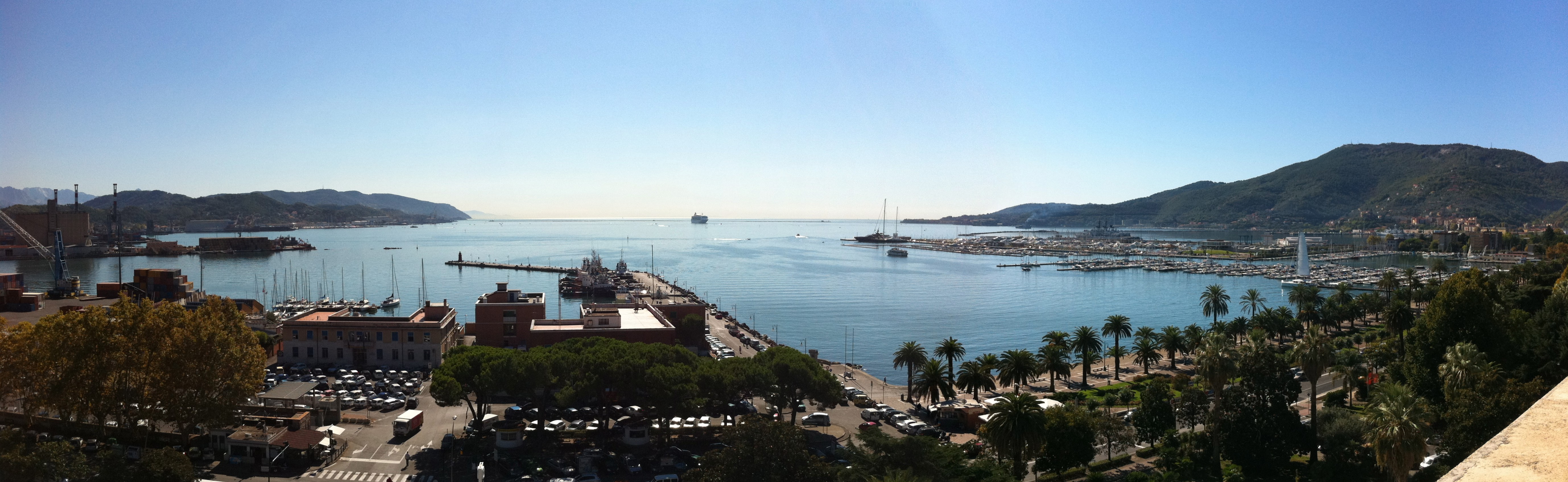 Panoramica golfo della Spezia, detto anche Golfo dei Poeti